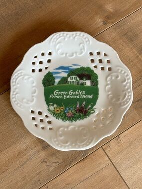 Anne of Green Gables Prince Edward Island Decorative Ceramic Plate - White